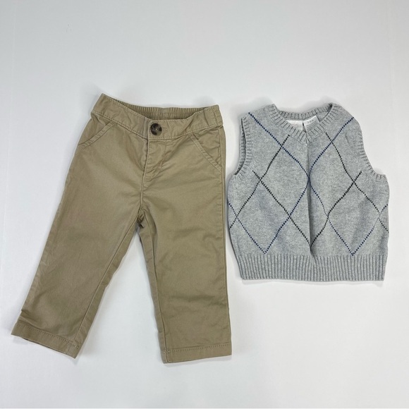 Bundle kids 2 piece 3-6 month khaki pants and vest sweater - Picture 4 of 10